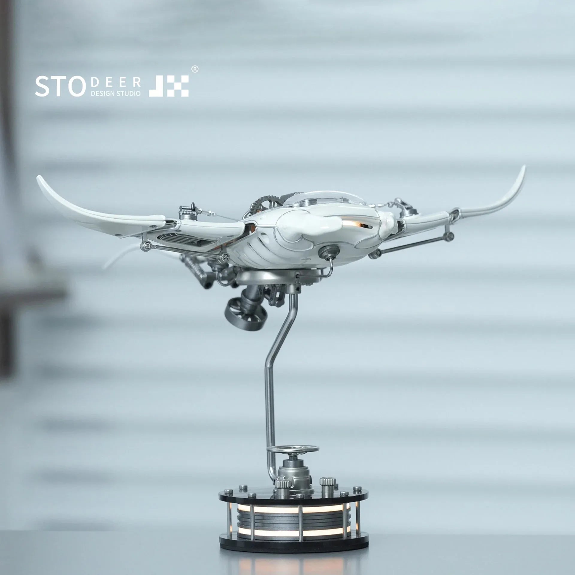 Stodeer Innovative Mechanical Metal Manta Ray Model (SD-01)