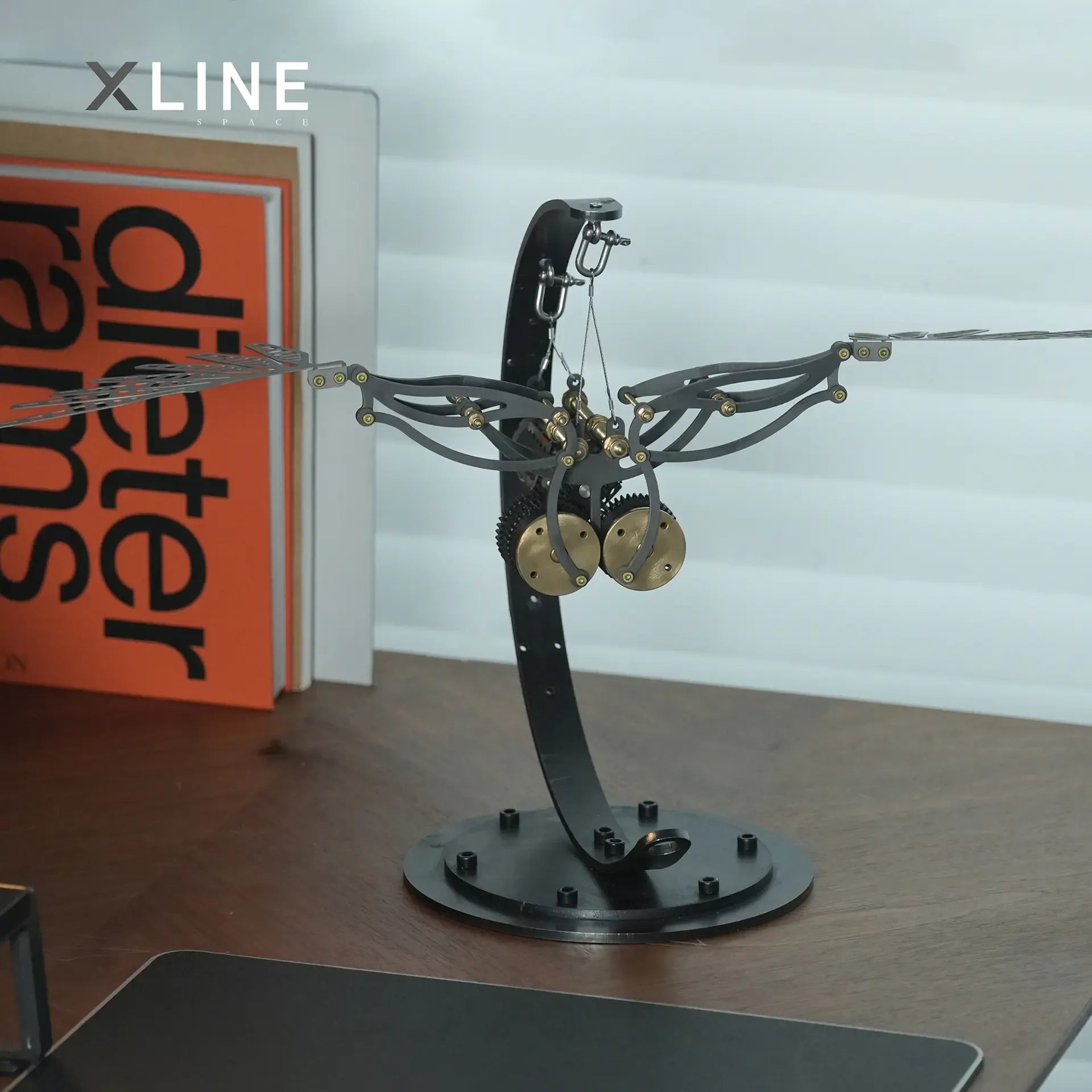 Xlinespace Mechanical Bird Desktop Sculpture